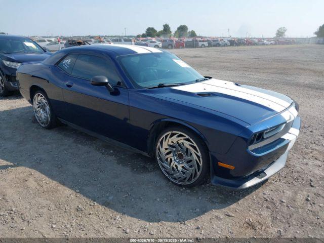  Salvage Dodge Challenger