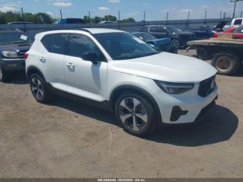  Salvage Volvo XC40