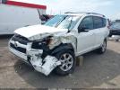 Toyota RAV4 Limited Image 8