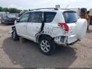 Toyota RAV4 Limited Image 12