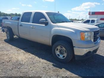  Salvage GMC Sierra 2500