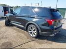 Ford Explorer Platinum Image 15