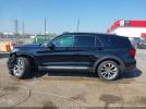Ford Explorer Platinum Image 10