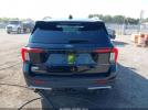 Ford Explorer Platinum Image 2