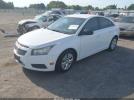Chevrolet Cruze Ls Image 2