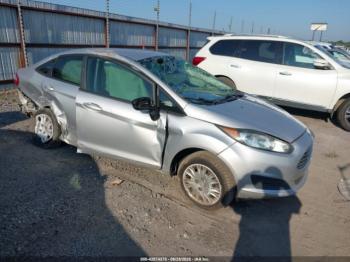  Salvage Ford Fiesta