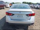 Nissan Altima Sr Fwd Image 3