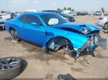  Salvage Dodge Challenger