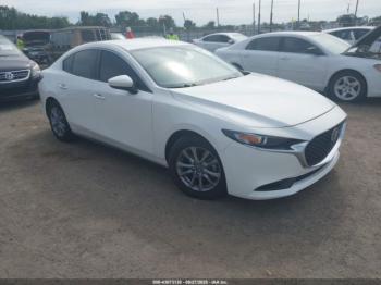  Salvage Mazda Mazda3