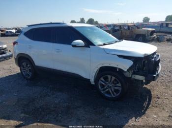  Salvage Kia Seltos