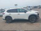 Nissan Rogue S Intelligent Awd Image 2
