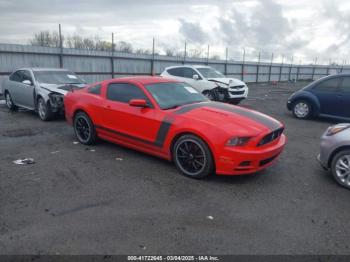  Salvage Ford Mustang