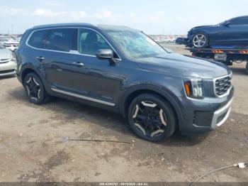  Salvage Kia Telluride