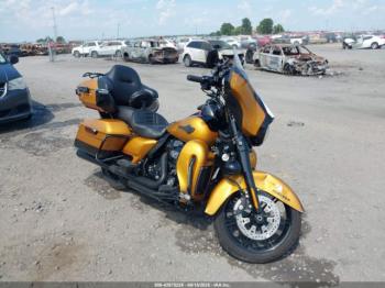  Salvage Harley-Davidson Flhtk