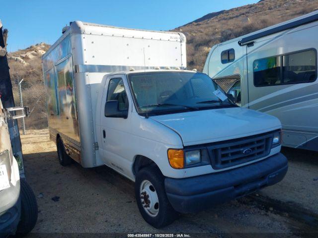  Salvage Ford E-450