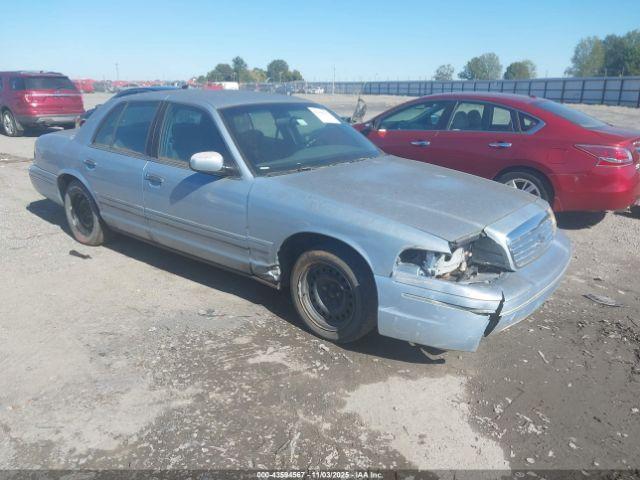  Salvage Ford Crown Victoria