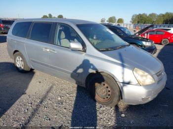  Salvage Kia Sedona