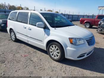  Salvage Chrysler Town & Country