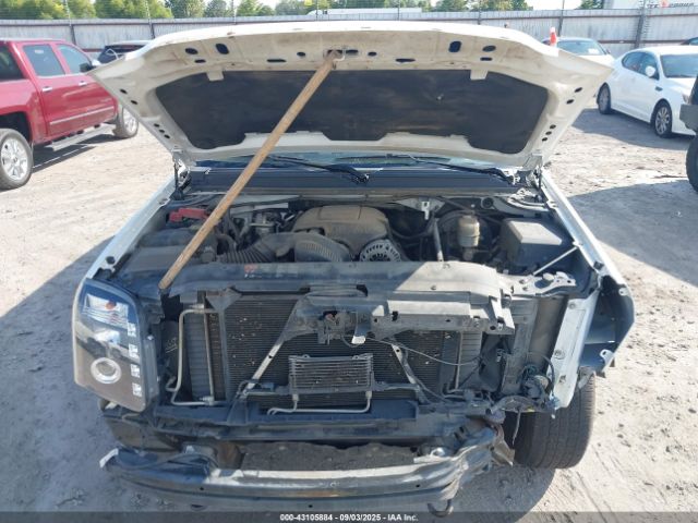 GMC Yukon Sle Image 6