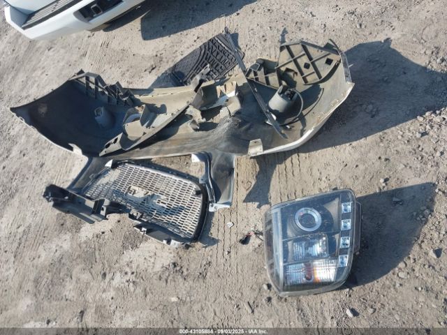 GMC Yukon Sle Image 11