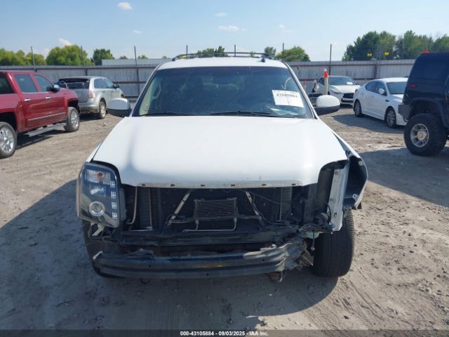 GMC Yukon Sle Image 10