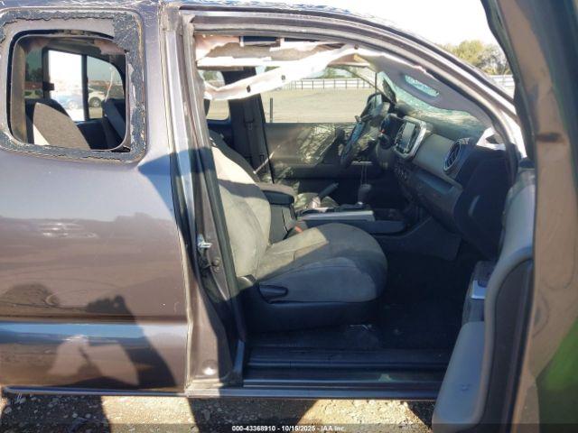 Toyota Tacoma Sr5 V6 Image 5