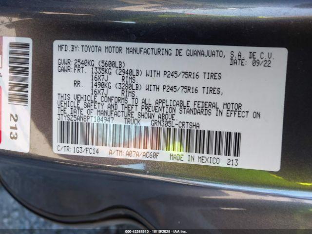 Toyota Tacoma Sr5 V6 Image 11