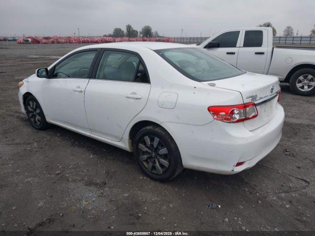 Toyota Corolla Le Image 5