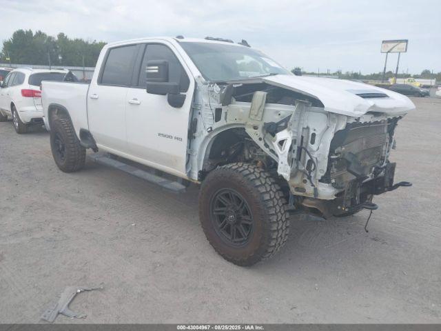  Salvage Chevrolet Silverado 2500