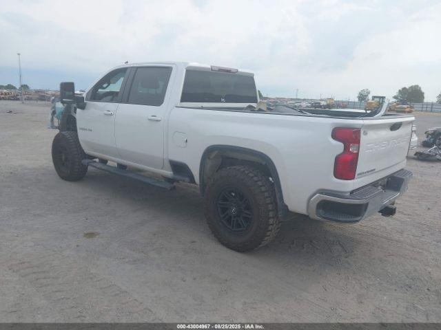 Chevrolet Silverado 2500 4wd  Standard Bed Lt Image 2