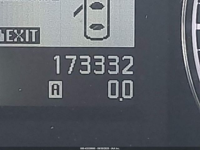 INFINITI G25x Image 5