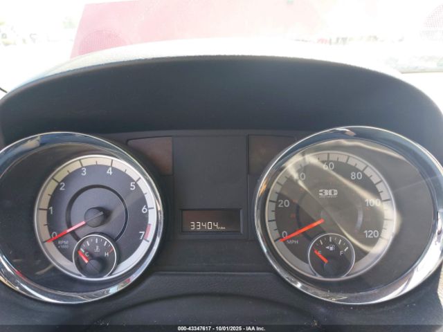 Dodge Grand Caravan Sxt 30th Anniversary Image 16