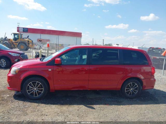 Dodge Grand Caravan Sxt 30th Anniversary Image 8