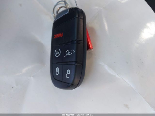 Jeep Grand Cherokee Altitude 4x2 Image 5