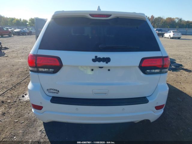 Jeep Grand Cherokee Altitude 4x2 Image 15