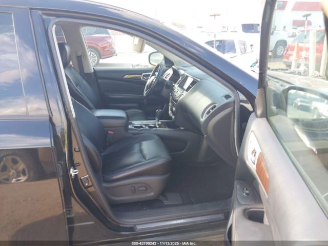 Nissan Pathfinder Sl Image 11