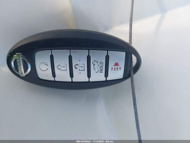 Nissan Pathfinder Sl Image 5