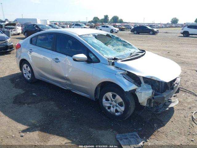  Salvage Kia Forte