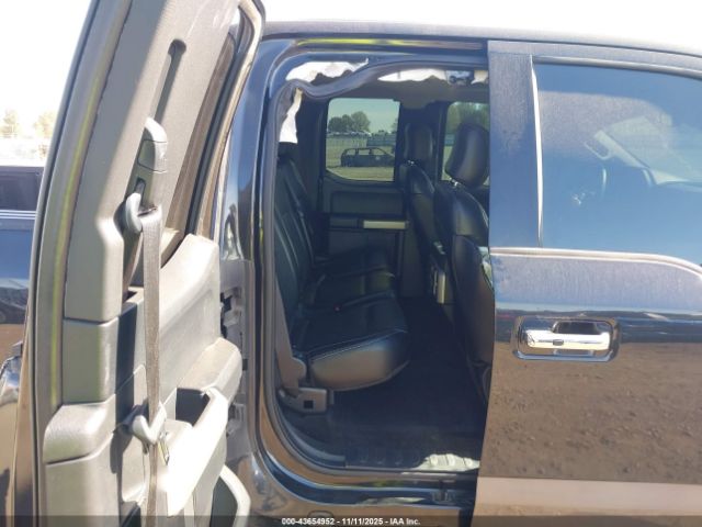 Ford F-150 Lariat Image 5