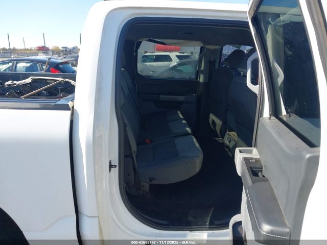 Ford F-150 Xlt Image 5