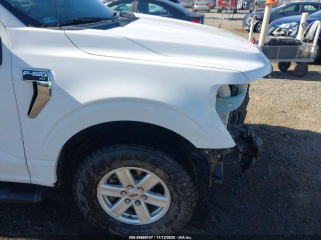 Ford F-150 Xlt Image 15