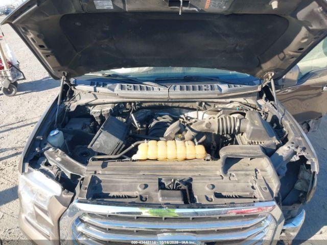 Ford F-150 Xlt Image 4