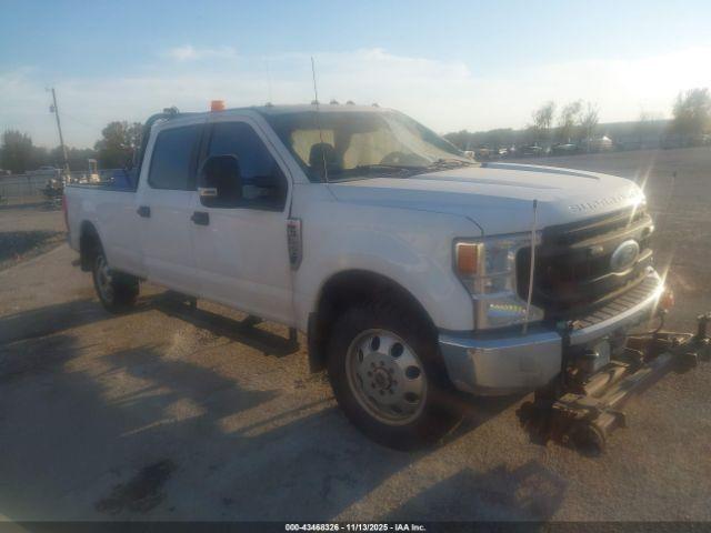 Ford F-350 Xl Image 13