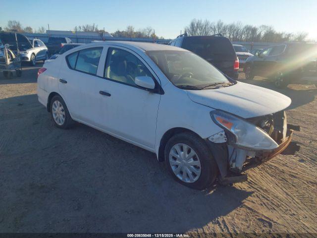  Salvage Nissan Versa
