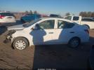 Nissan Versa 1.6 S+ Image 3