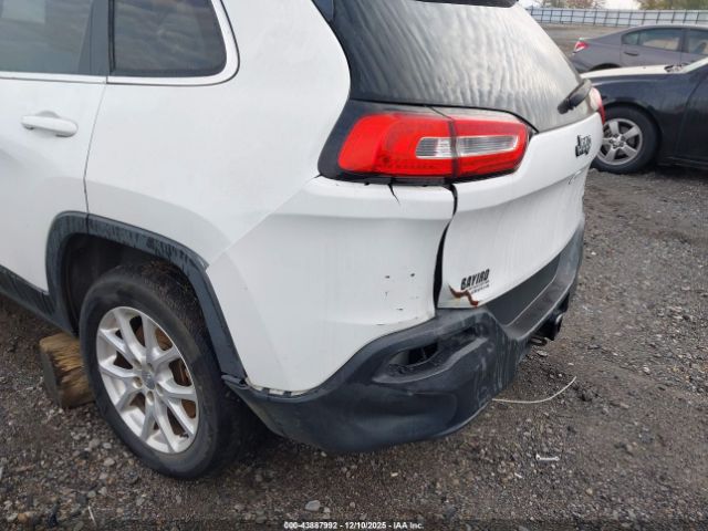 Jeep Cherokee Latitude Image 2