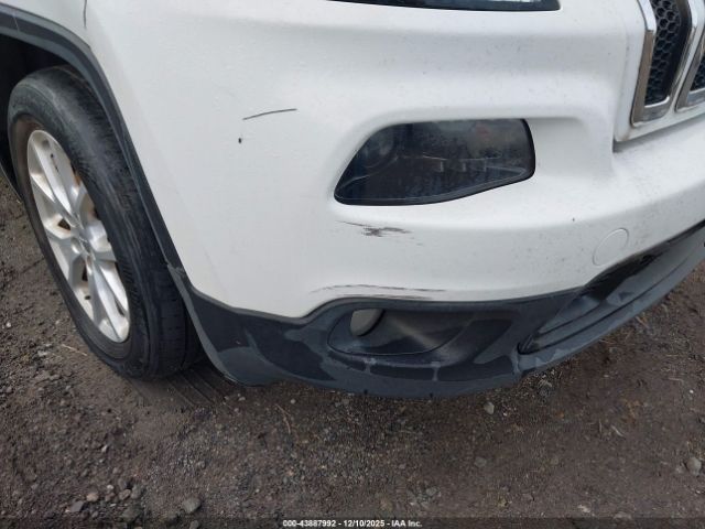 Jeep Cherokee Latitude Image 6