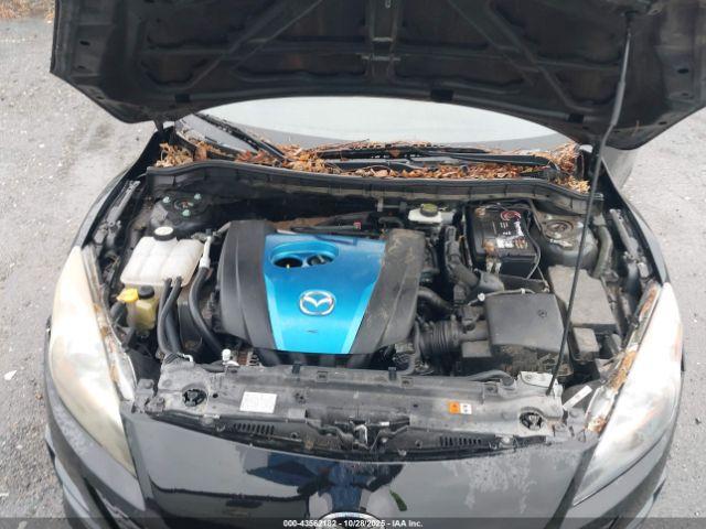 Mazda Mazda3 I Touring Image 13