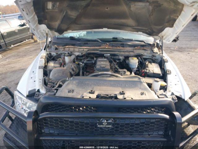 Ram 2500 Tradesman  4x4 6'4 Box Image 16