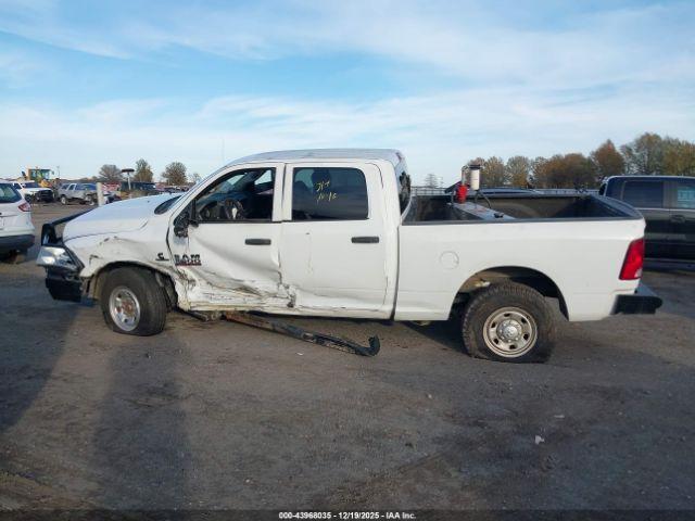 Ram 2500 Tradesman  4x4 6'4 Box Image 13